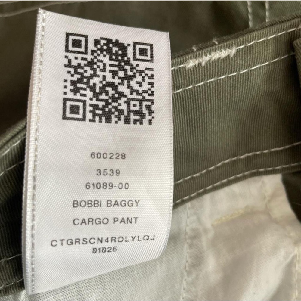 True Religion Cargo Pants - Picture 5 of 8